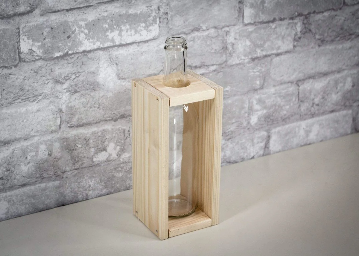 Single Bottle Vase - Image 4